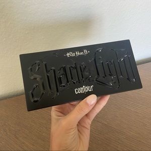 Kat Von D SHADE + LIGHT REFILLABLE FACE CONTOUR PALETTE